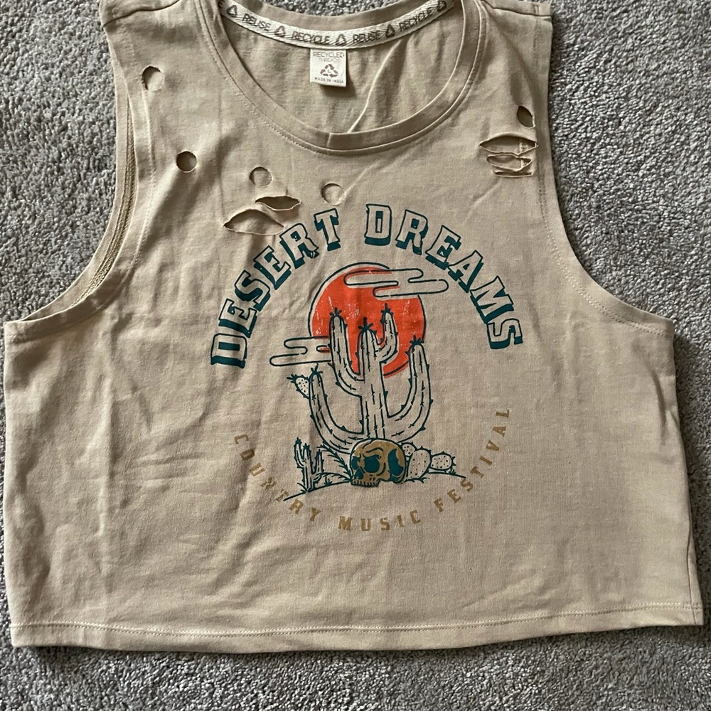 Cropped muscle tee